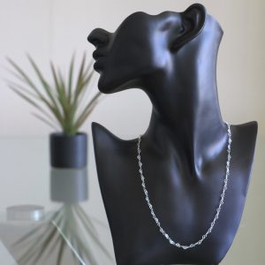 Suhail: halsband sterling silver, små hjärter, med glansig finish