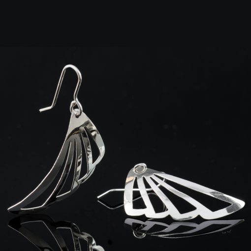 Abanico: Örhängen sterling silver, triangel med glansig finish